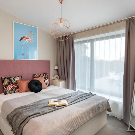 3 Minutes Apartments Old Town-3