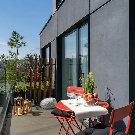 3 Minutes Apartments Old Town-3